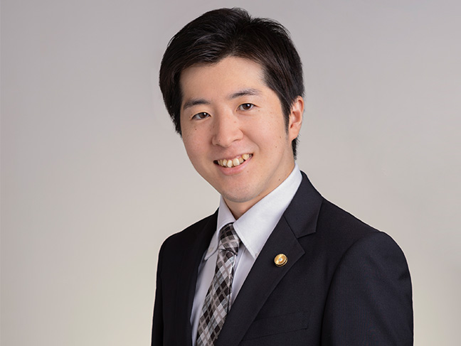 内山 優